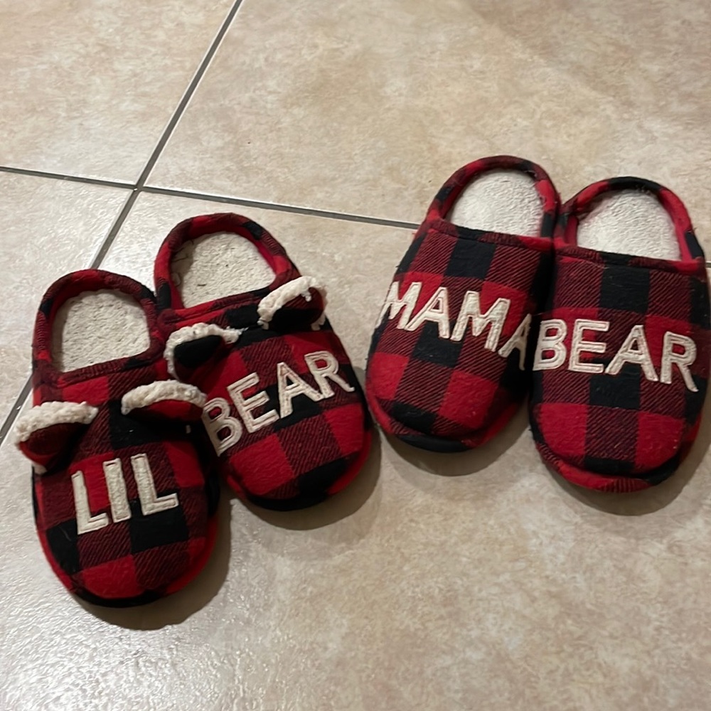 Dearfoams matching slippers